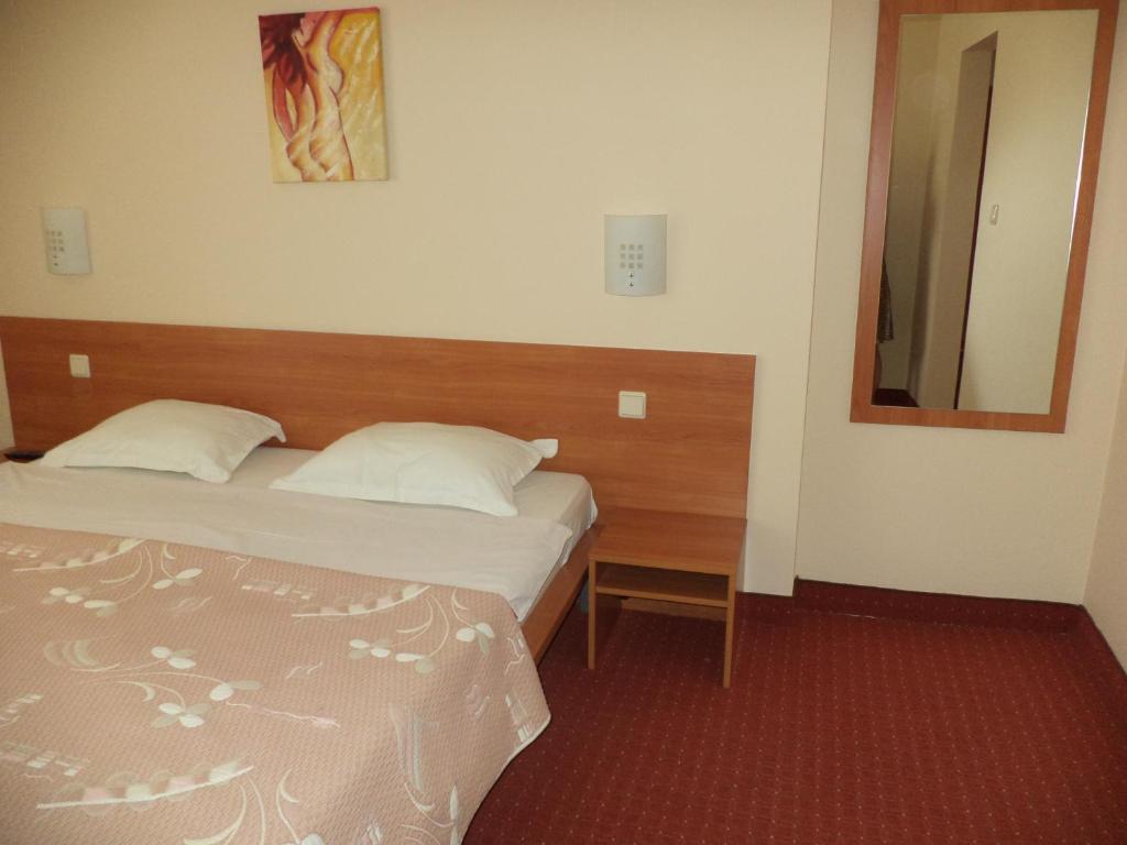 Elit Hotel Sofia Room photo